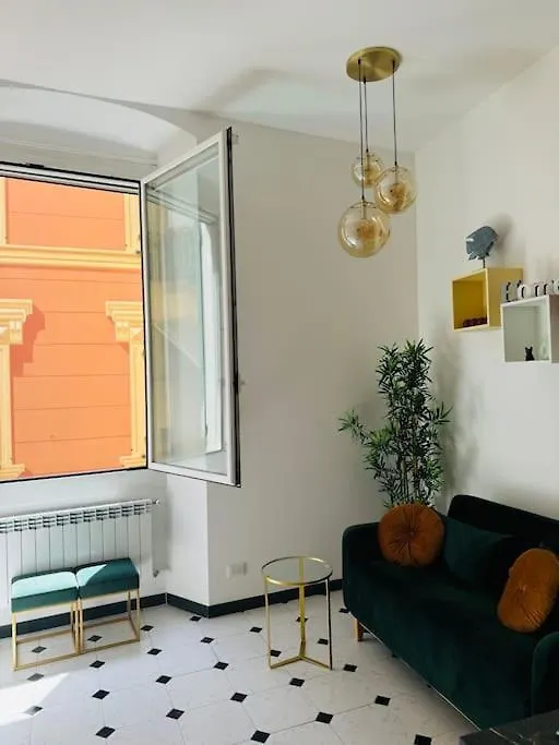 ラッパロCasa D'Arte Nel Centro Storicoアパートメント ラッパロ